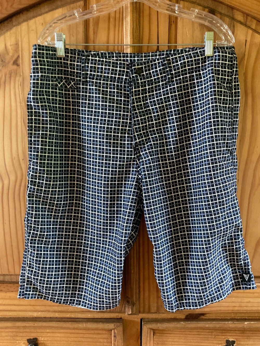 Men Univibe black gray white plaid hybrid shorts size 33